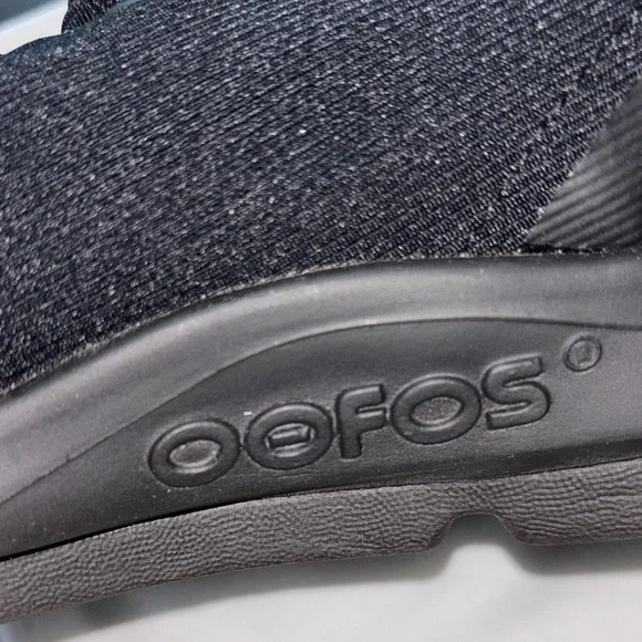 OOFOS Black Comfort Shoes - Picture 9 of 9
